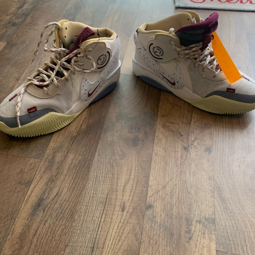 Nike Men Shoes